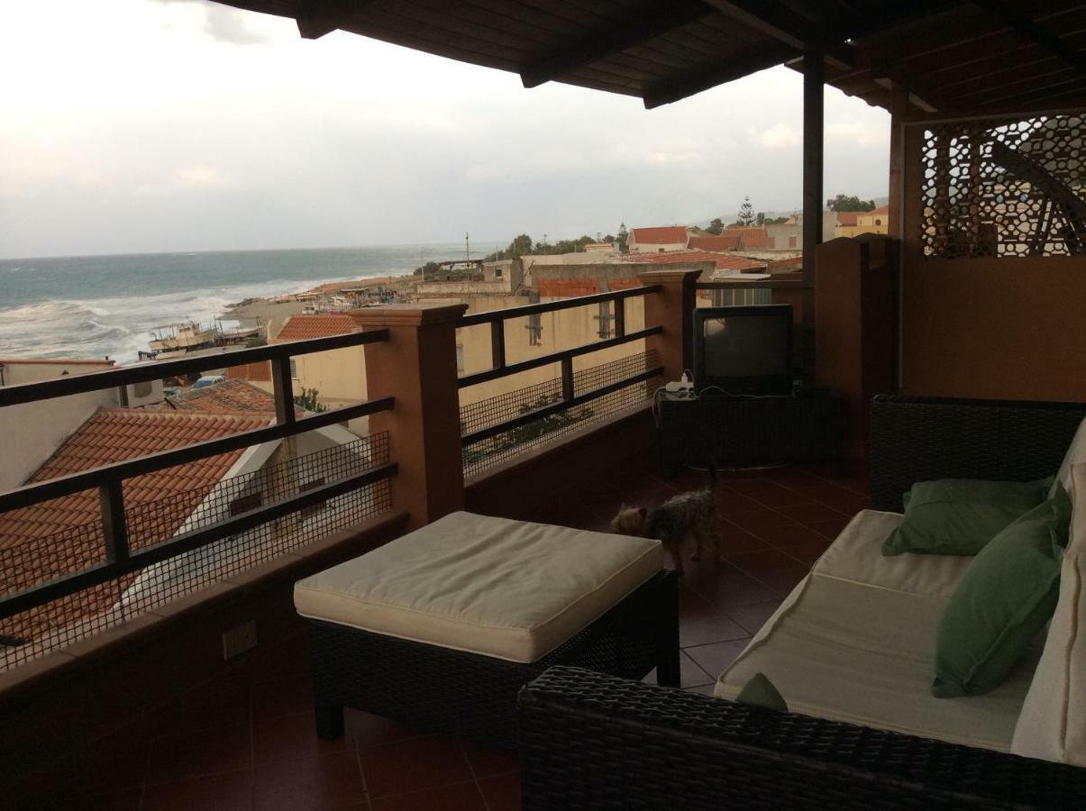 Villa Serena Messina Luaran gambar